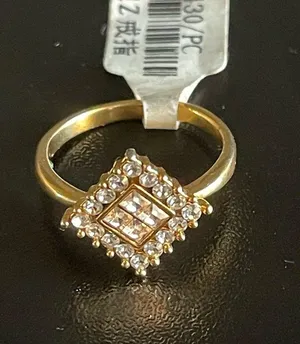 Simulated diamond shaped gold plated ring size 5 thumbnail 3