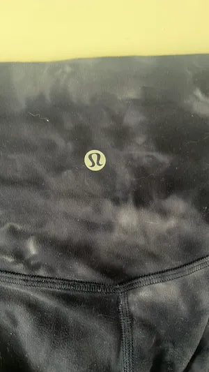 Lululemon 23" Crop Leggings thumbnail 2