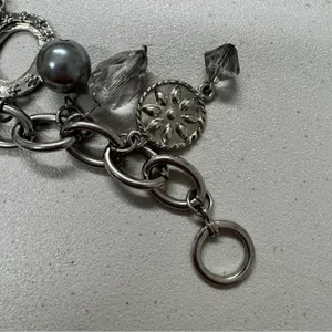 Silver Tone Chunky Charm Bracelet Hearts Rose Rhinestone thumbnail 6