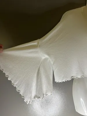 Altar'd State Blouse Womens XS White Ruffle Lettuce Hem Bell Sleeve Crop Top thumbnail 3