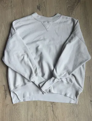 Abercrombie & Fitch Crewneck thumbnail 1