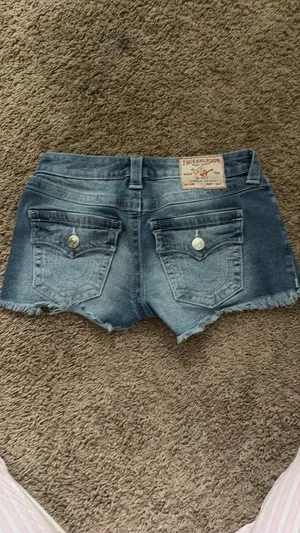 True Religion Jean Cut-Off Shorts Joey 26 thumbnail 3
