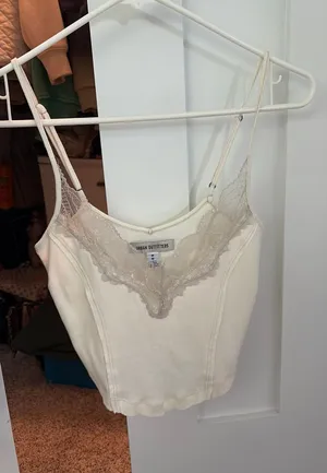 Urban Outfitters Top thumbnail 1
