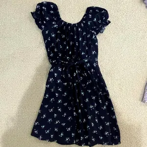 Hollister Black/Navy floral mini dress thumbnail 2
