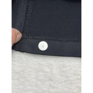 Lululemon Women's Cold Weather Running Half Zip Size 6 thumbnail 5