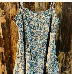 Old Navy Babydoll Floral Summer Dress w/ POCKETS size medium 35 length x 15 thumbnail 3
