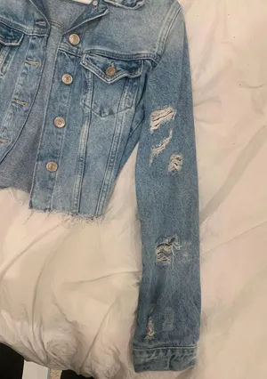 Cropped Distressed Denim Jacket thumbnail 3