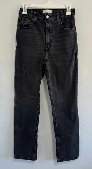 Abercrombie and fitch 90s straight ultra high rise black jeans 25 / 0 thumbnail 1
