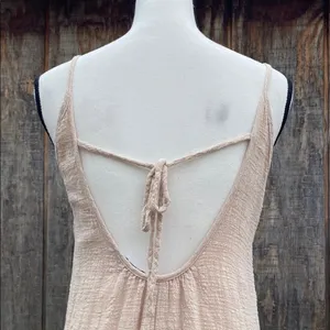 EUC HYFVE Open Back Cream Ruffle Hem Midi/Maxi Lined Dress Size Small Boho Chic thumbnail 6