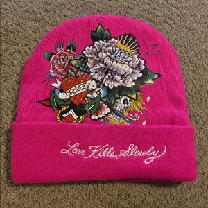 🆕 Ed Hardy Beanie Y2k cuff Cap Hat Brand New Hot Pink thumbnail 1