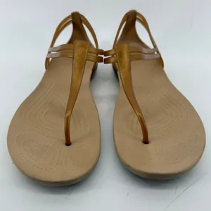 Crocs Isabella T Strap Sandal Bronze Tan Women 10 Jelly Slip On Casual Flip Flop thumbnail 3