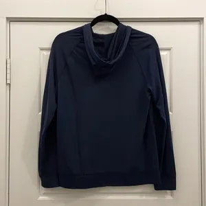 Women's Public Opinion‎ Navy Hoodie size medium thumbnail 6