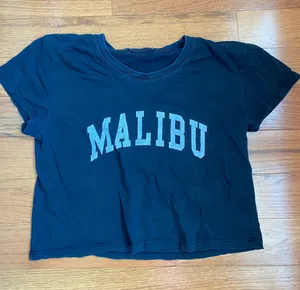 Lightly Worn Crop Top Black thumbnail 2