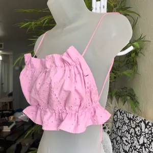 Pretty pink eyelet top with open tie back frill ends. 100% COTTON thumbnail 5