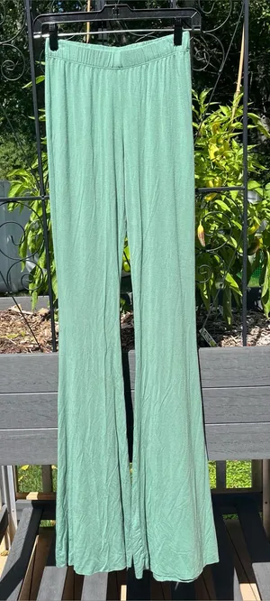Three Bird Nest Cher Solid Raw Edge Flare Pant Green Size S Boho Extra Long thumbnail 1