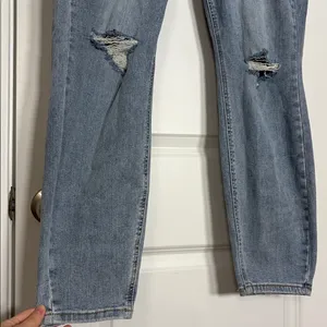 Mid Rise Control Top Distressed Skinny Jeans By Judy Blue Jb88797 thumbnail 4