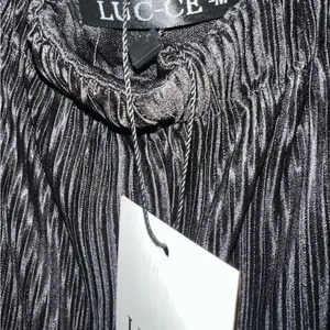 Elegant Black Pleated Jumpsuit Size M thumbnail 3