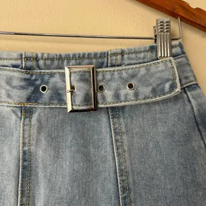 PrettyLittleThing Y2K Denim Buckle Micro Mini Skirt US Size 4 thumbnail 3