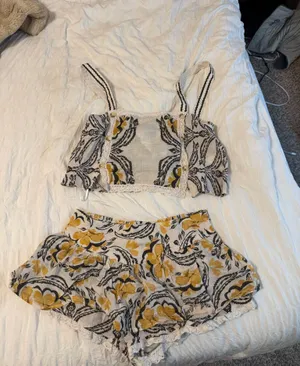 Anthropologie thumbnail 2