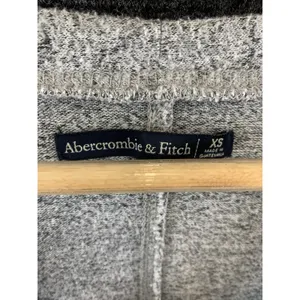 Abercrombie & Fitch Women’s Sweater Cardigan Top So Soft Loose Fit Gray Size XS thumbnail 2