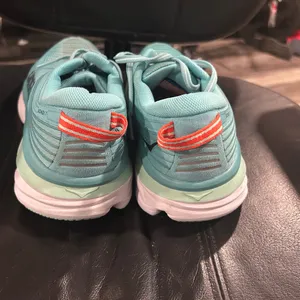 Hoka One One Women's Bondi 7 Teal Athletic Shoes please see stain thumbnail 7