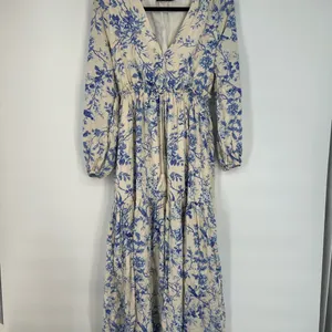 Blue Floral Long Sleeve Tiered Maxi Dress Cream/Blue XS thumbnail 6