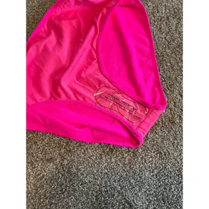 Talisea Women’s 2 Piece Tankini Swimsuit. Neon Pink. Size M thumbnail 8