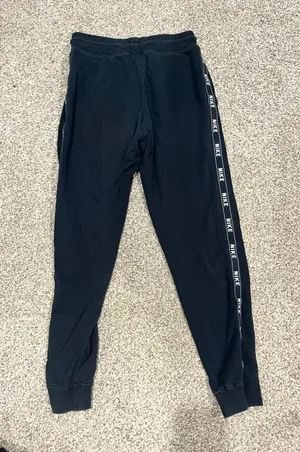 Nike Sweatpants thumbnail 4