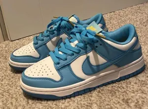 Nike Women’s Dunk Low thumbnail 1