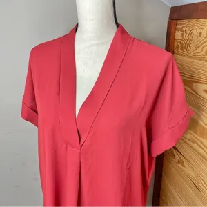 Lulus Rise to the Top Rust Red V-Neck Short Sleeve Top Blouse Medium thumbnail 5