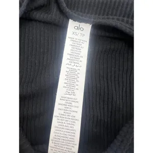 Alo Yoga Gather Long Sleeve Black Ribbed Ruched Crop Top XS thumbnail 8