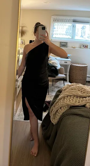 Elliatt Dress Black One shoulder  thumbnail 1