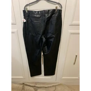 Abercrombie & Fitch‎ Women's Black High Rise Leather Straight Pants Size 14 thumbnail 6