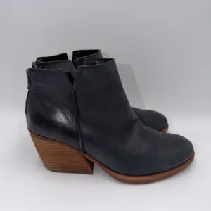 Kork-Ease Chandra Black Leather Stacked Heel Ankle Booties Sz 6M thumbnail 2