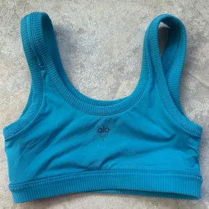 ALO Yoga Wellness Bra in Blue Splash Size Small Ribbed thumbnail 8
