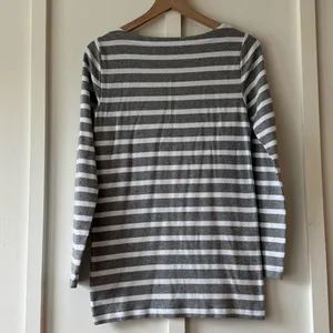 GAP Maternity Gray & White Striped Long Sleeve Top thumbnail 7