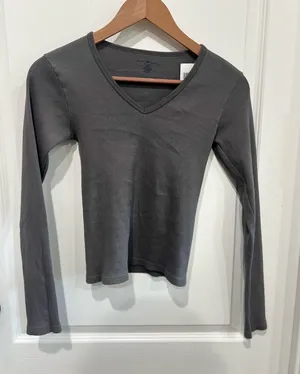Brandy Melville Top thumbnail 1