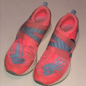 Size 7 New Balance Orange Coral Pink Slip-On Athletic Shoes thumbnail 1