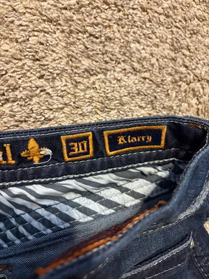 Rock Revival Women’s Klarry Dark Wash Boot‎ Cut Embellished Jeans Size 30 thumbnail 8