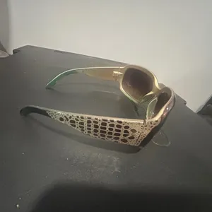 Stylish Green and Brown Gradient Sunglasses thumbnail 7