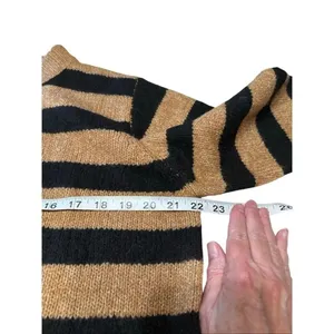 Dokotoo Wool Blend striped crew neck sweater Sz L Brown/Black NWT thumbnail 6