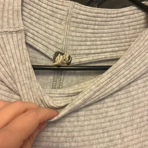 FREE PEOPLE RIBBED SWEATER thumbnail 2