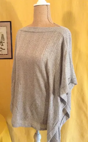 ⬇️ GREY BATWING SWEATER Gray Size M thumbnail 1