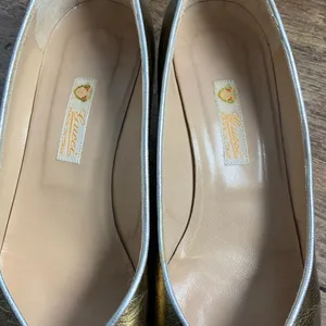 Gucci Vintage Gold pumps‎ size 36.5 AA thumbnail 5