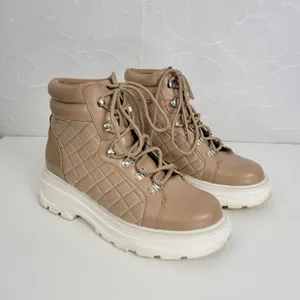 Jane Quilted Just Fab Womens Boots Sz 7‎ Brown Ankle Cut Lace-Up Platform Heels thumbnail 2