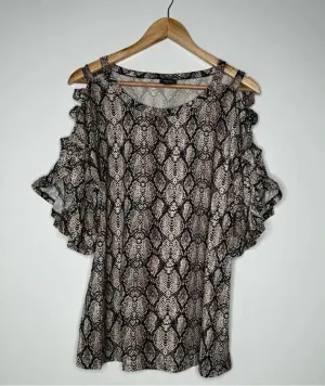 Daytrip NEW!! Snakeskin Print Strappy Open Shoulder Flutter Sleeve Top Size L thumbnail 1