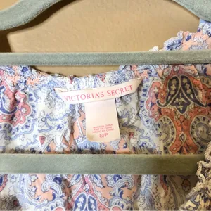 Victoria’s Secret Paisley Sleeveless Slip Dress Nightgown Pink Blue‎ Size small thumbnail 3