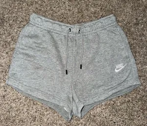 Nike women’s shorts thumbnail 1