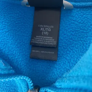 The North Face Jacket Girls XL‎ Full Zip Pockets Blue Fleece Outdoor TNF Youth thumbnail 4
