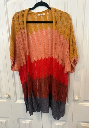 Maurice’s colorful short sleeve cardigan size medium thumbnail 1